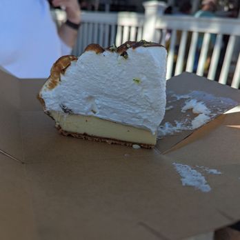 Moondog Cafe & Bakery - Key Lime Pie - Cafes Near Me - Key West, Florida Moondog Cafe & Bakery - Key Lime Pie - Cafes Near Me - Key West, Florida