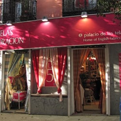 Palacio de las Telas - Entrada de la Calle de la Bolsa, 10