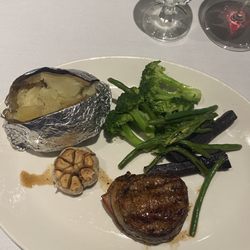 Stakeout Dining Room & Lounge - Filet mignon