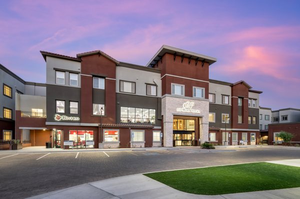 The Manor Village At Desert Ridge