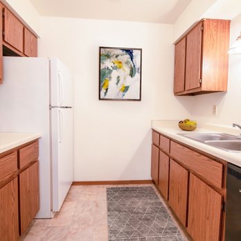 Southfield - Apartments Near Me - Oak Creek, Wisconsin Southfield - Apartments Near Me - Oak Creek, Wisconsin