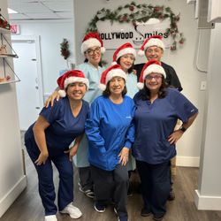 Hollywood Smiles Family Dentistry