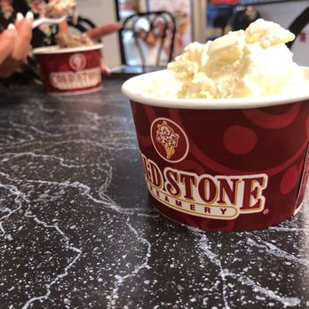 Cold Stone Creamery - Ice Cream & Frozen Yogurt Near Me - Indianapolis, Indiana