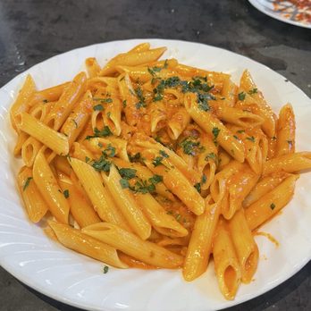 Luna Pizza - Penne with Vodka Sauce - Pizza Near Me - New York, New York Luna Pizza - Penne with Vodka Sauce - Pizza Near Me - New York, New York