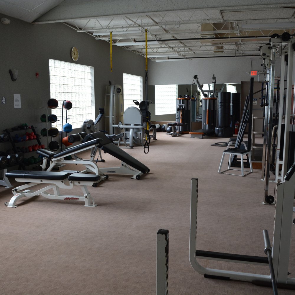 THE BEST 10 Gyms near Massapequa, NY 11758 Last Updated August 2021