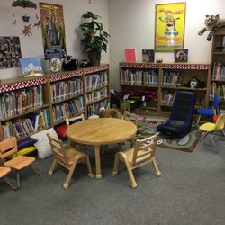 Lee Vining Library - Children's section