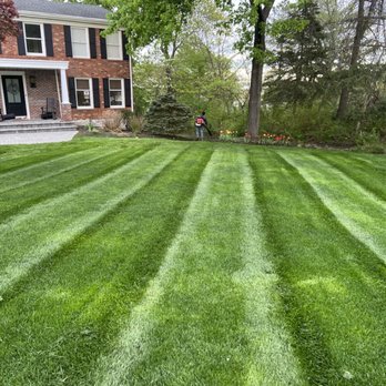 GG Landscaping - a freshly mowed lawn - Landscaping Near Me GG Landscaping - a freshly mowed lawn - Landscaping Near Me