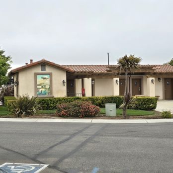 Yanks RV Resort - Restrooms - RV Parks Near Me - Greenfield, California Yanks RV Resort - Restrooms - RV Parks Near Me - Greenfield, California