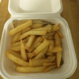 Small side order of fries (eh not great)