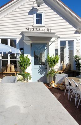 Serena & Lily Pacific Palisades by null