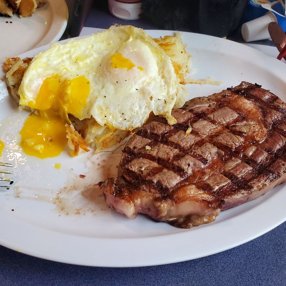 Annie's Cafe - Temecula - Steak and egg - Breakfast & Brunch Near Me - Temecula, California Annie's Cafe - Temecula - Steak and egg - Breakfast & Brunch Near Me - Temecula, California