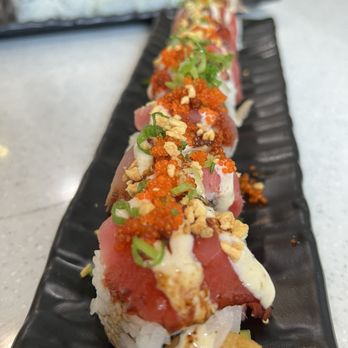 Kakuna Sushi - Splash brothers - Sushi Bars Near Me - San Leandro, California