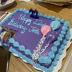 Walmart Supercenter - White cake with whip cream icing