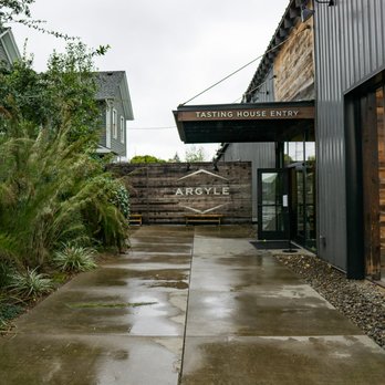 Argyle Winery - Front Entrance - Wineries Near Me - Dundee, Oregon
