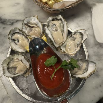 Sotto Mare - Oysters on Half Shell - Seafood Near Me - San Francisco, California Sotto Mare - Oysters on Half Shell - Seafood Near Me - San Francisco, California