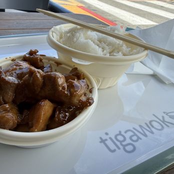 Tigawok - Small Tiga Cola Chicken and Steamed Rice - Chinese Near Me - San Diego, California Tigawok - Small Tiga Cola Chicken and Steamed Rice - Chinese Near Me - San Diego, California