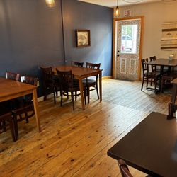 Hope & Anchor Coffeehouse - Seating
