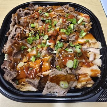 Yogi's Grill - Large chicken and beef bowl with extra proteins. - Salad Near Me - Phoenix, Arizona