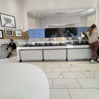 Blue Nile - Jewelry Near Me - Newport Beach, California Blue Nile - Jewelry Near Me - Newport Beach, California