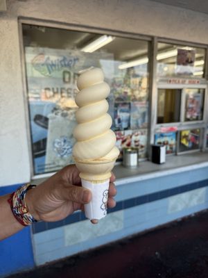 Fosters Freeze by null