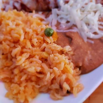 La Canoa - Rice and beans - Seafood Near Me - Milwaukee, Wisconsin La Canoa - Rice and beans - Seafood Near Me - Milwaukee, Wisconsin