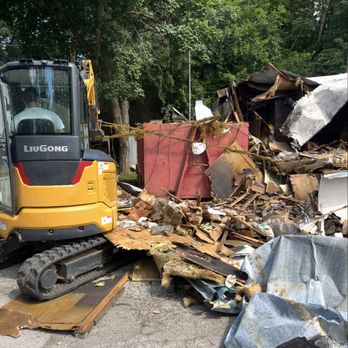 Jmt Demolition And Junk Removal - Junk Removal & Hauling Near Me - Schiller Park, Illinois Jmt Demolition And Junk Removal - Junk Removal & Hauling Near Me - Schiller Park, Illinois
