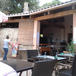 camping les oliviers - Au fond la cuisine