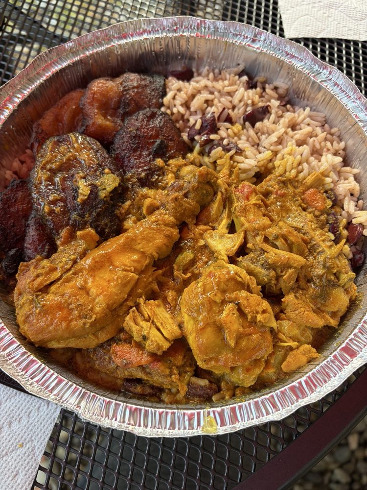 Yeh Mon Jamaican Restaurant Logo