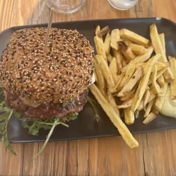Hamburgeria d Ferraria - Burgers Near Me - Sintra, 11 Hamburgeria d Ferraria - Burgers Near Me - Sintra, 11
