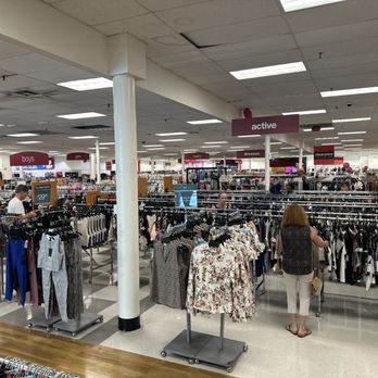 T J Maxx - Saturday morning shopping - Department Stores Near Me - Fort Lauderdale, Florida T J Maxx - Saturday morning shopping - Department Stores Near Me - Fort Lauderdale, Florida