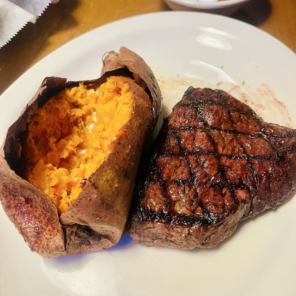 Texas Roadhouse - Hand-Cut Sirloin* w/Sweet Potato - Steakhouses Near Me - St. George, Utah Texas Roadhouse - Hand-Cut Sirloin* w/Sweet Potato - Steakhouses Near Me - St. George, Utah