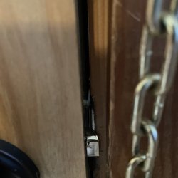 Rendezvous Mountain Rentals - Faulty door
