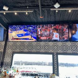 Loco Cantina - Awesome set up in bar overlooking the lake