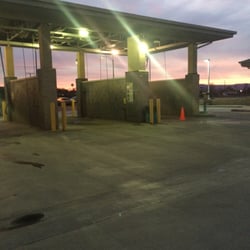 McCall Storage & Carwash - Car wash