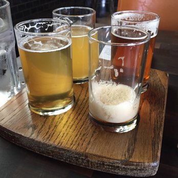 Federal Pizza - Beer tour for $7.50! - Pizza Near Me - Phoenix, Arizona