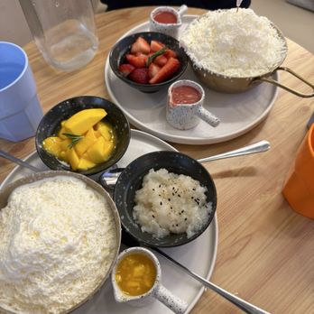 NaYa Dessert Cafe - Desserts Near Me - San Jose, California NaYa Dessert Cafe - Desserts Near Me - San Jose, California