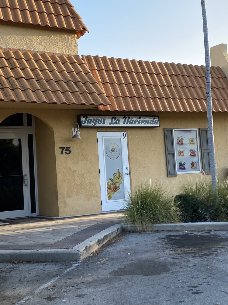 The Plaza at Propspect & Andrews Logo