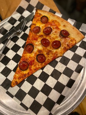 Junior's Pizza by null