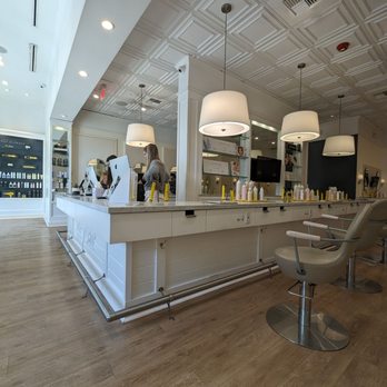 Drybar - Sacramento - Blow Dry/Out Services Near Me - Sacramento, California