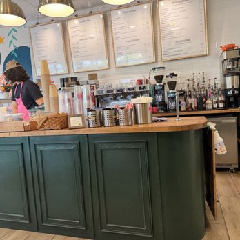 The Wild Mug Coffee Bar - Coffee & Tea Near Me - Davie, Florida
