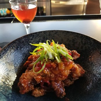 VU Rooftop - Fried chicken - Lounges Near Me - Chicago, Illinois