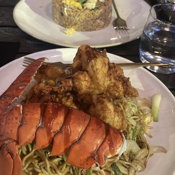 Lamaii - Henderson - Garlic Prawns, Crab Fried Rice and Lobster and Noodles - Thai Near Me - Henderson, Nevada Lamaii - Henderson - Garlic Prawns, Crab Fried Rice and Lobster and Noodles - Thai Near Me - Henderson, Nevada