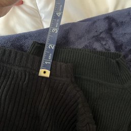 Garment cut too short Garment cut too short
