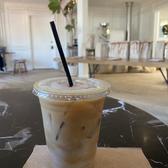 Herst Coffee Roasters - Coffee latte - Coffee Roasteries Near Me - Newport Beach, California Herst Coffee Roasters - Coffee latte - Coffee Roasteries Near Me - Newport Beach, California