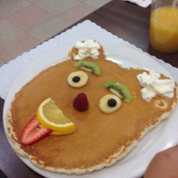 Maggies On Meeker - Kids cake !! - American Near Me - Kent, Washington