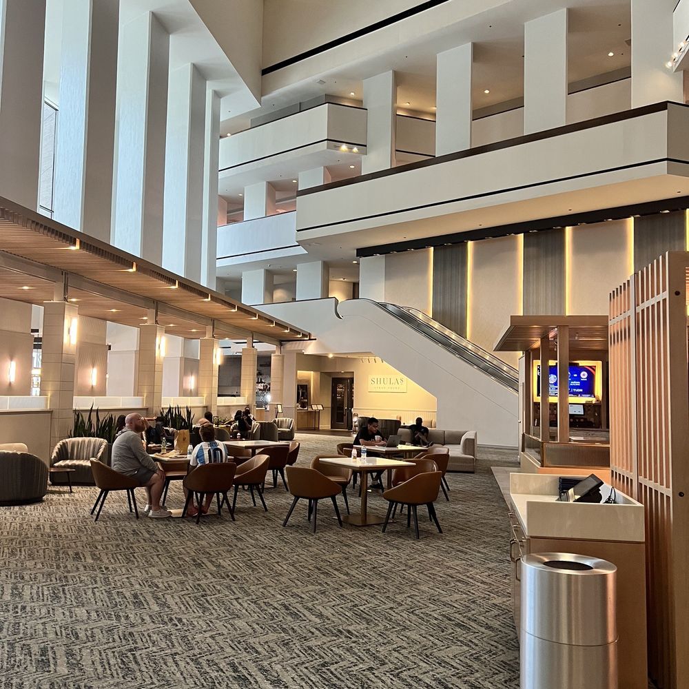 Hyatt Regency Houston - Lobby - Hotels Near Me - Houston, Texas Hyatt Regency Houston - Lobby - Hotels Near Me - Houston, Texas