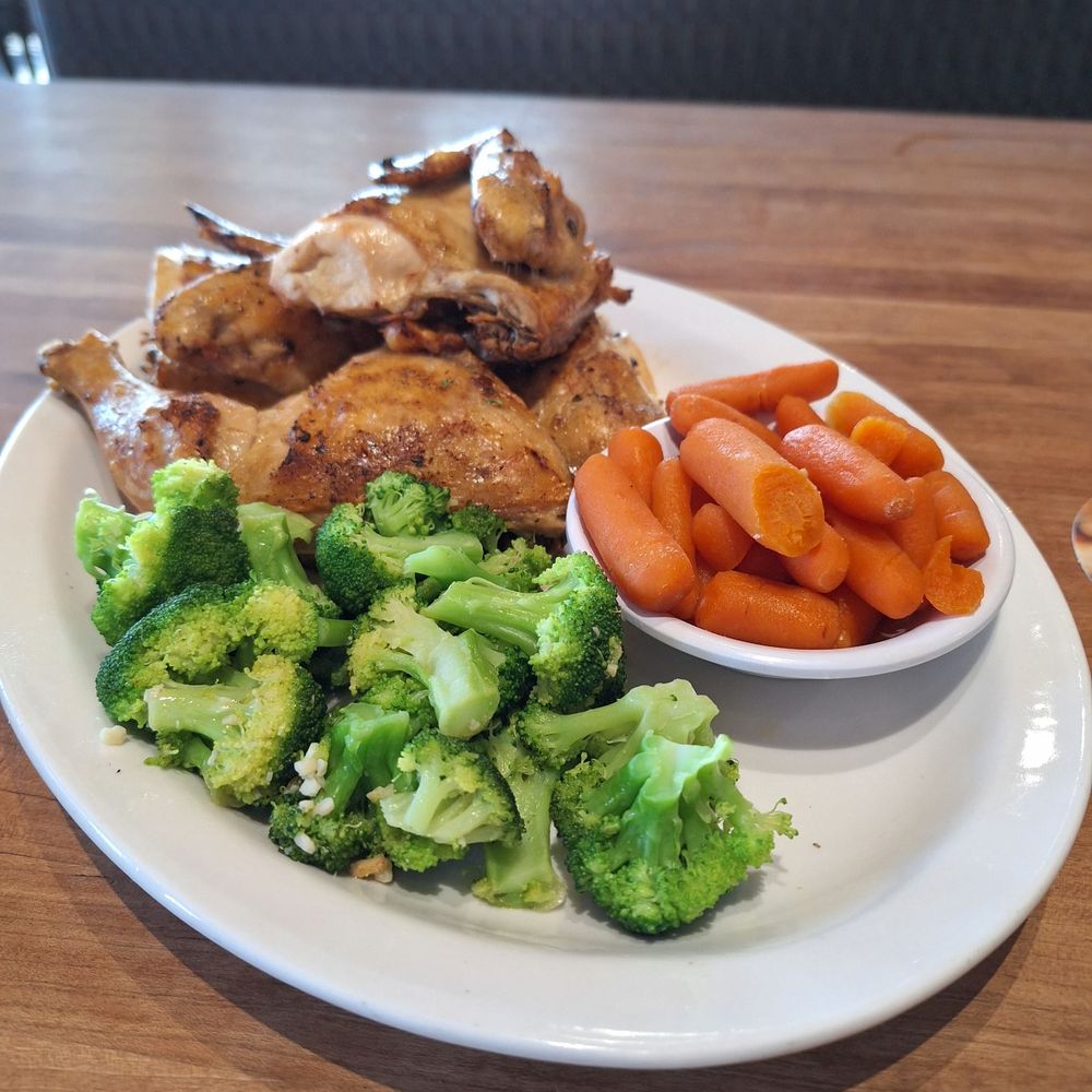 Cheddar's Scratch Kitchen - Baked chicken with 2 sides; I chose broccoli and carrots . This is also for a limited time. - American Near Me - Smyrna, Tennessee Cheddar's Scratch Kitchen - Baked chicken with 2 sides; I chose broccoli and carrots . This is also for a limited time. - American Near Me - Smyrna, Tennessee