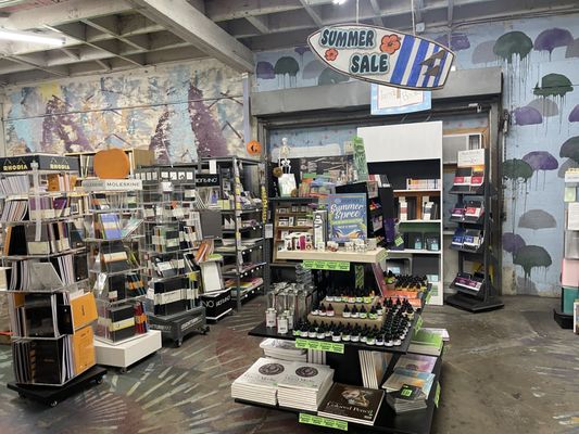 Artist & Craftsman Supply Downtown LA by null
