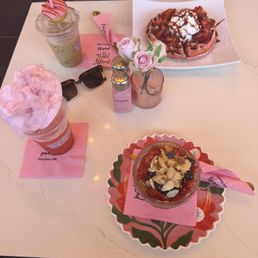 Pink Strawberry Pink Strawberry
