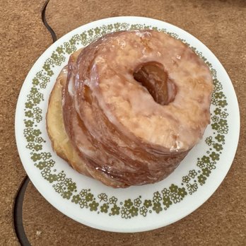 Kacie's Donut Lounge - Cronut - Donuts Near Me - Elk Grove, California Kacie's Donut Lounge - Cronut - Donuts Near Me - Elk Grove, California